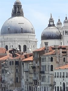 Read more about the article Visiting the Venice Biennale